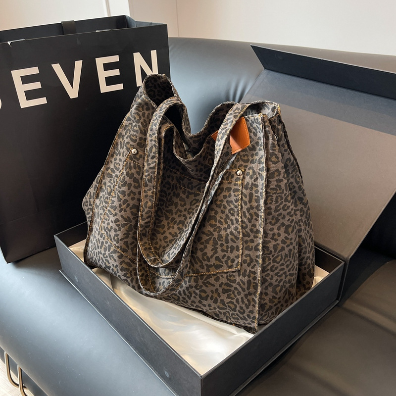 Leopar Desenli Bez Çanta Vinta - Shopper Tote Canvas incelemesi ve fiyatı
