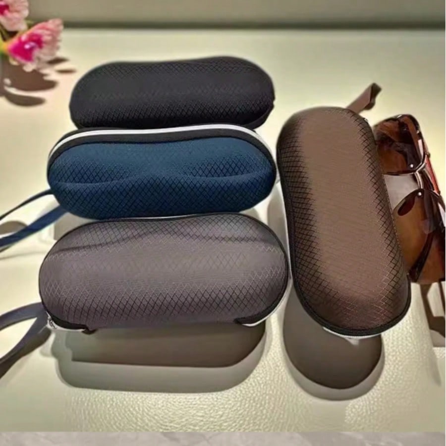 KLASSNUM Sert Gözlük Kılıfı Gü - Box Bag Rigid incelemesi ve fiyatı